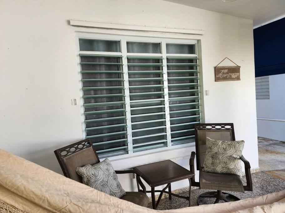 Casita 8 Minutes From Crashboat Beach อกวาดิยา ภายนอก รูปภาพ